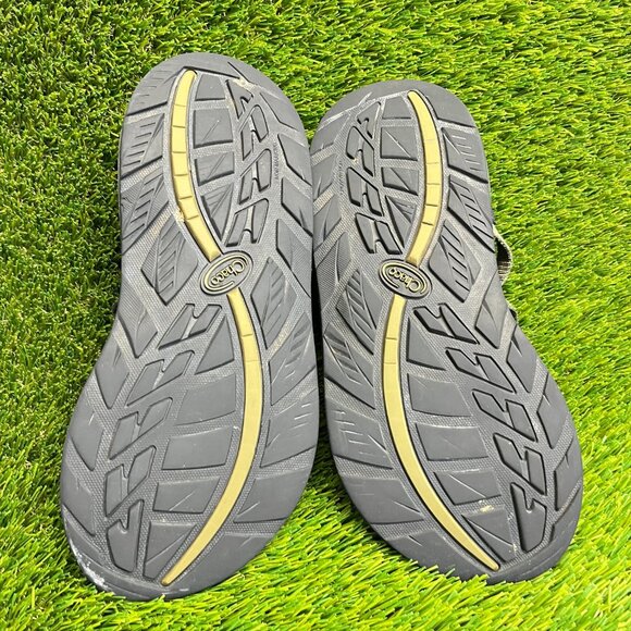 Chaco Z/Cloud 2 Mens Size 8 Green Black Beach Walking Outdoor Strappy Sandals